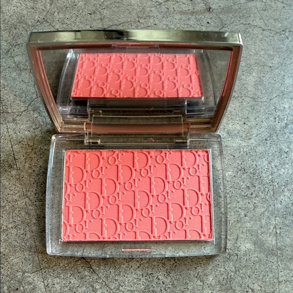 DIOR BACKSTAGE ROSY GLOW BLUSH - Picture 3 of 3